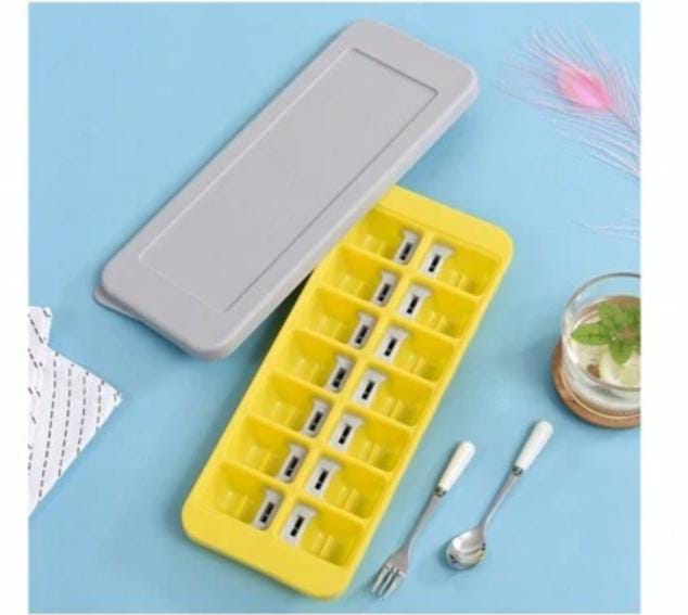 14 grid ice cube tray with lid