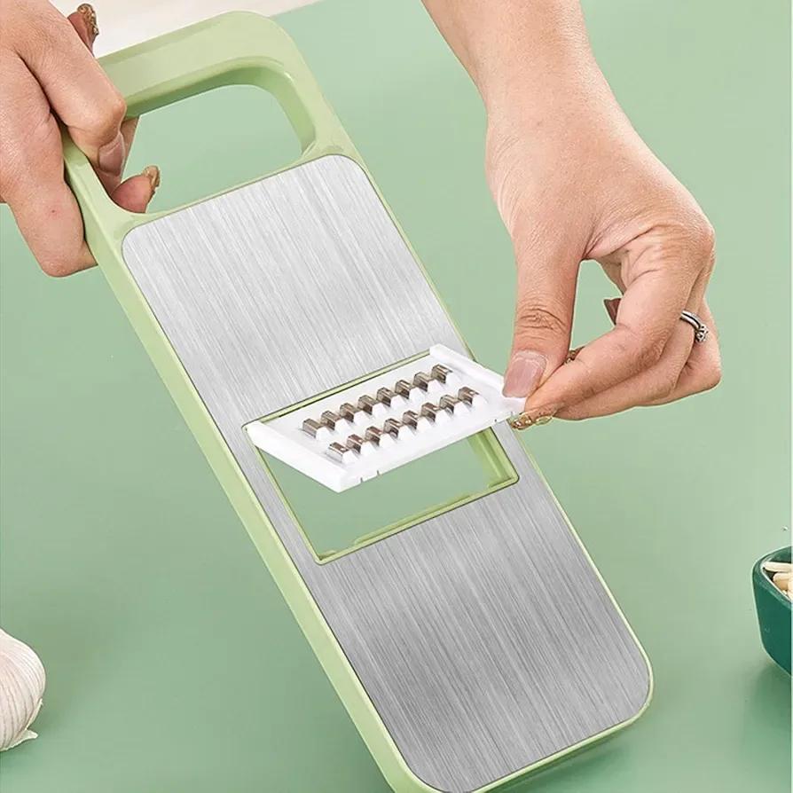 🥗 Versatile Grater – Effortless Food Preparation Made Easy